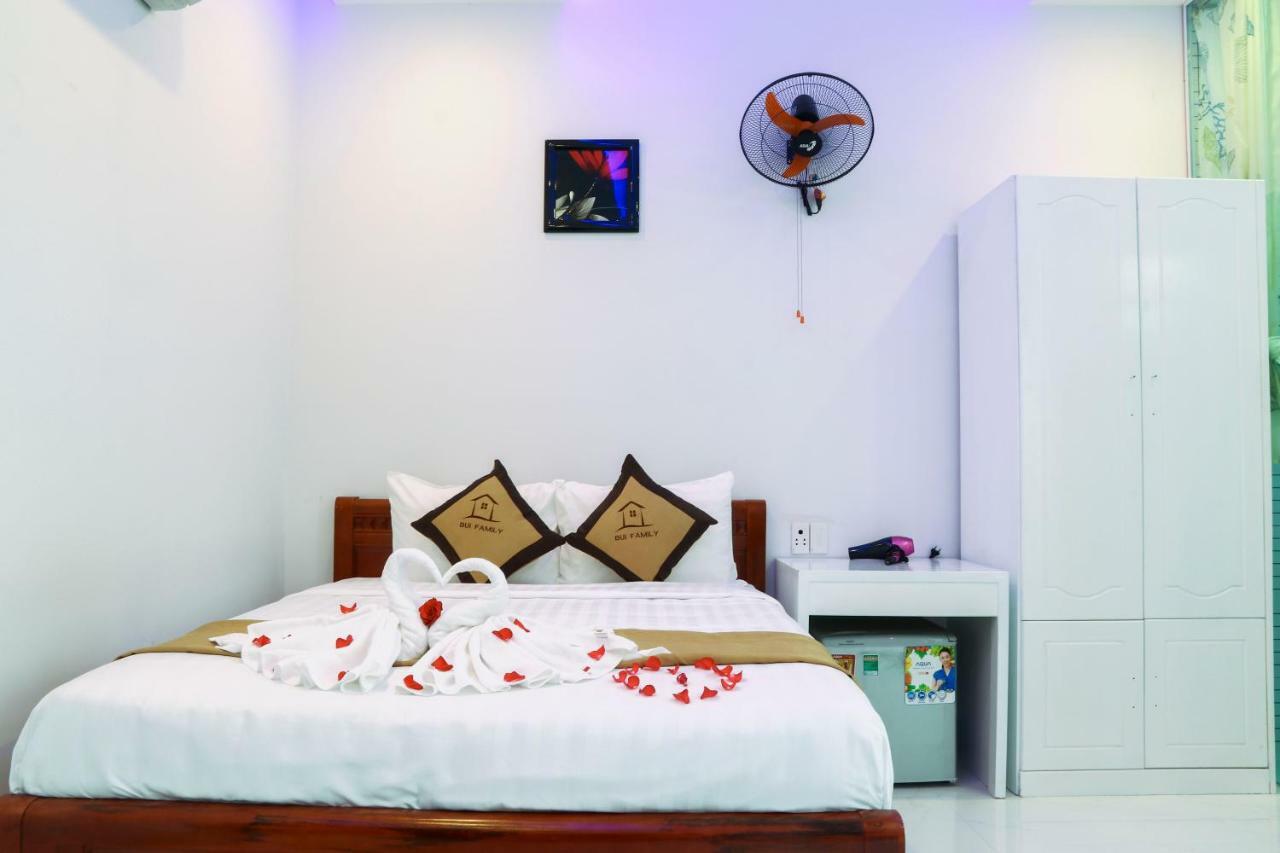 Bui Family Homestay Хойан Экстерьер фото